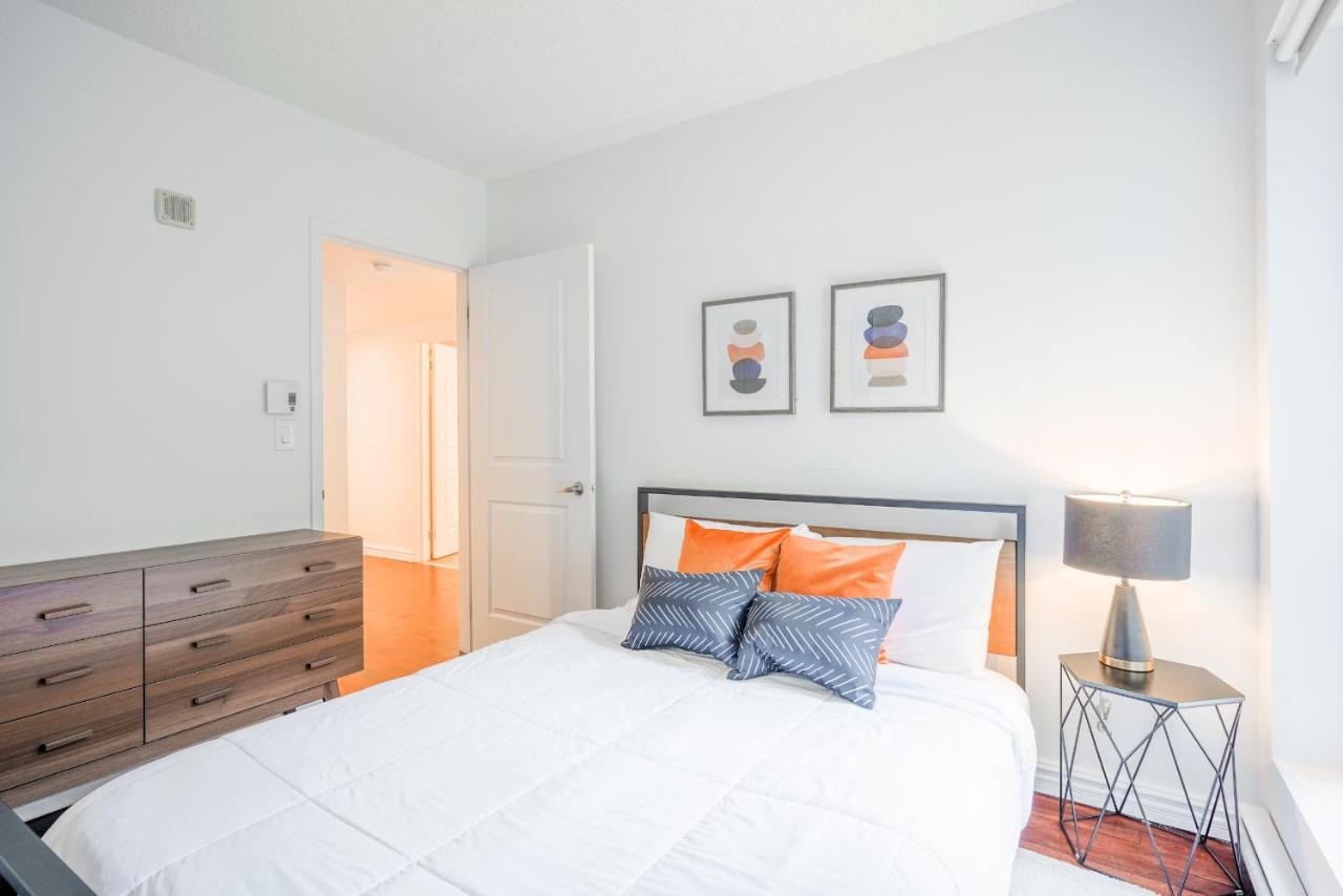 Le Mille Neuf Furnished Apartments Montréal Esterno foto