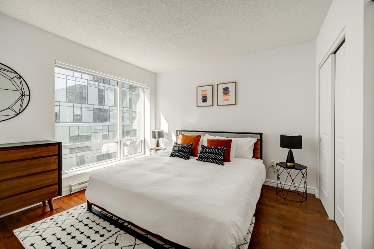 Le Mille Neuf Furnished Apartments Montréal Esterno foto